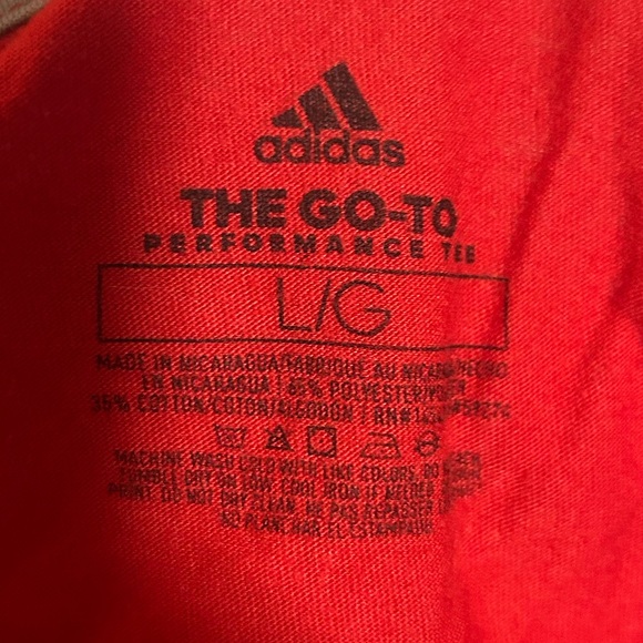 Adidas Red T- shirt the go-to performance T w/ white logo- size L - Picture 5 of 6